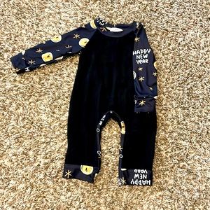 Pete and Lucy romper 0-6 month new with tags